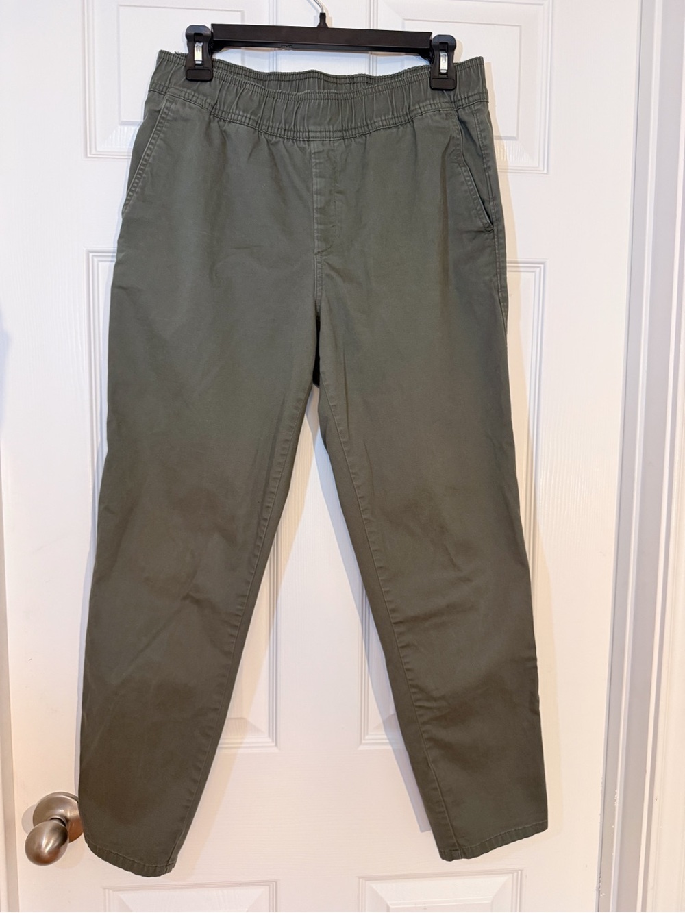 The North Face Olive Green Elastic-Waist Ankle Pants